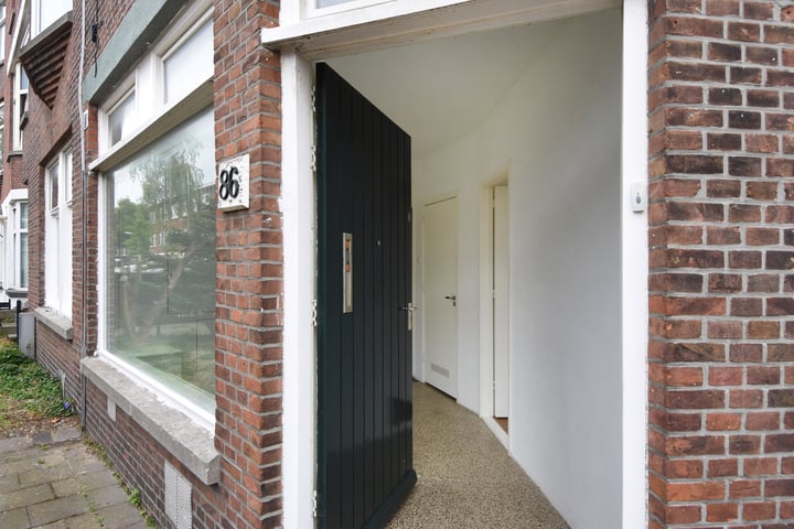 Bekijk foto 3 van van Naeltwijckstraat 86