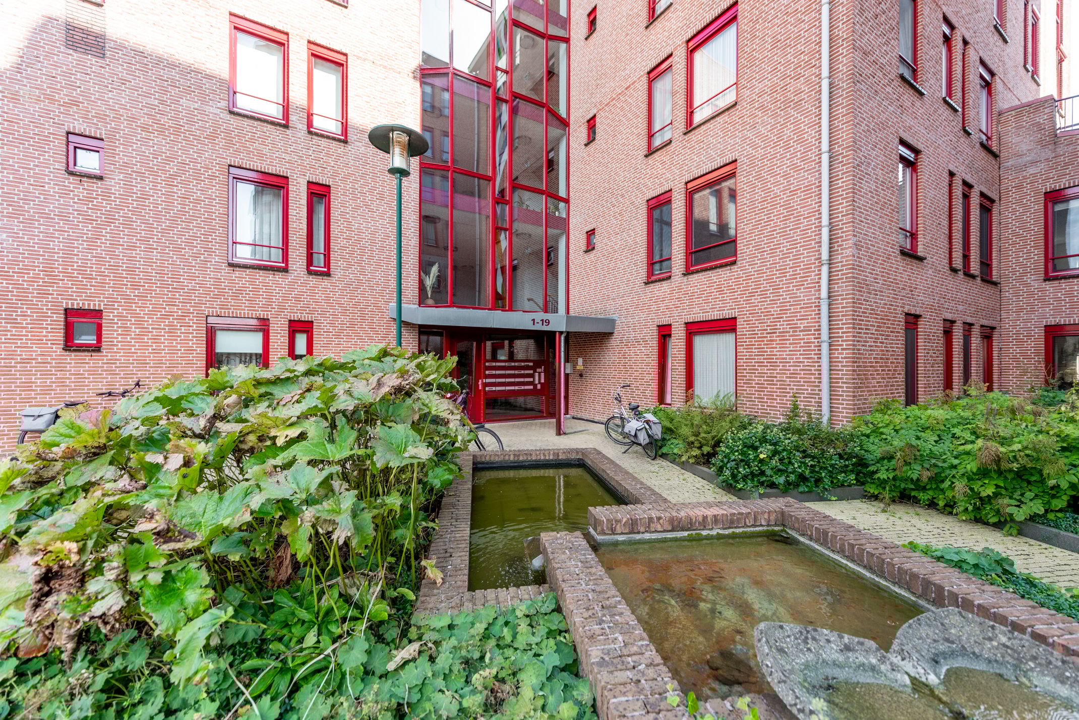 Foto 3 van De Heus Plein 8