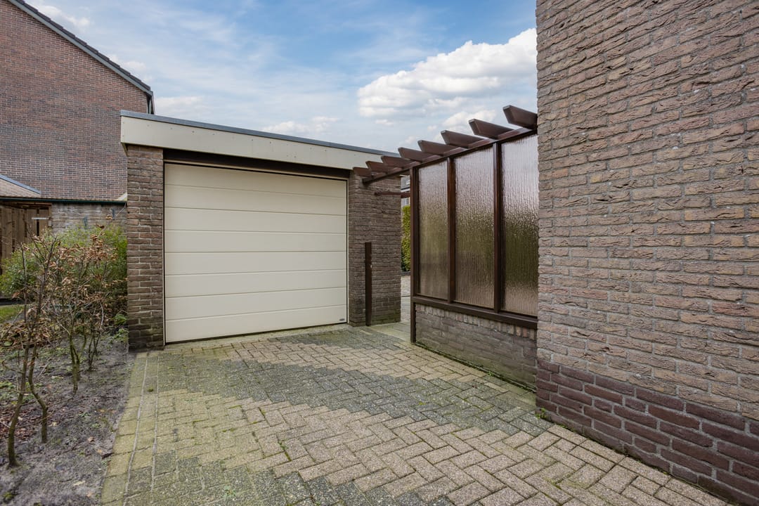 Photo 7 of Flessenbergerweg 33