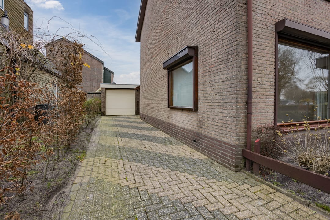 Photo 8 of Flessenbergerweg 33