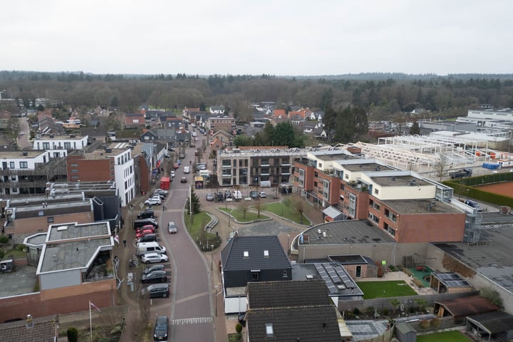 Bekijk foto 50 van Flessenbergerweg 33