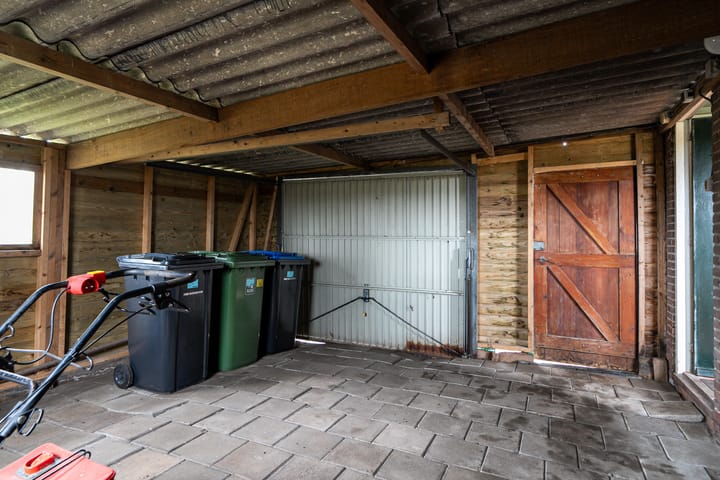 Photo 39 of Lange Leane 8