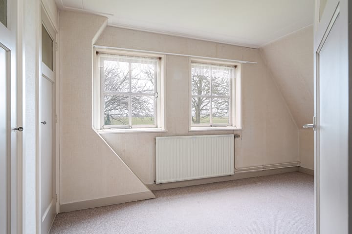 Photo 43 of Lange Leane 8