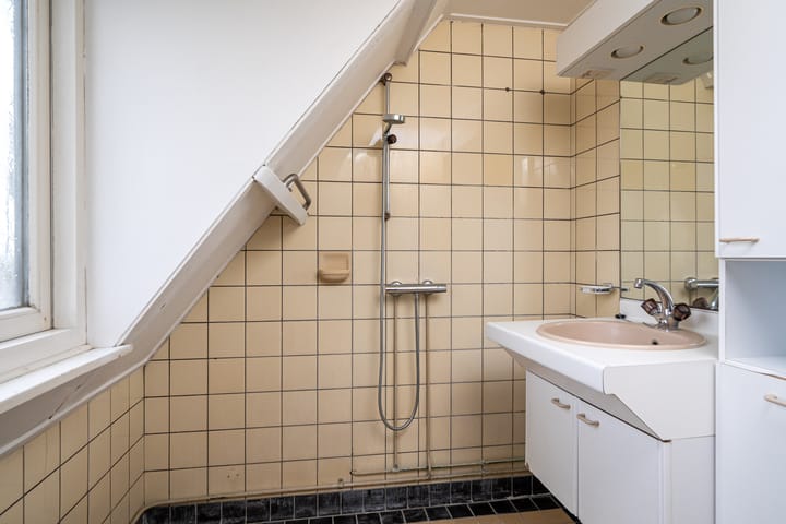 Photo 49 of Lange Leane 8