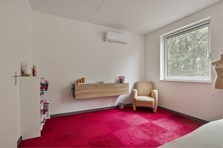 Foto 15 van Den Eik 34