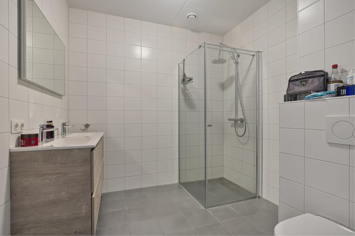 Foto 19 van Den Eik 34