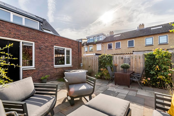 Foto 8 van Lentehof 22