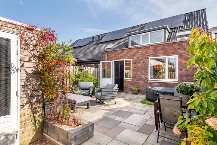 Foto 9 van Lentehof 22