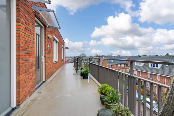 Foto 10 van Vredelaan 137