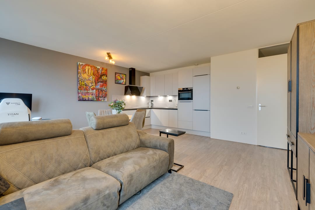 Photo 16 of Vredelaan 137