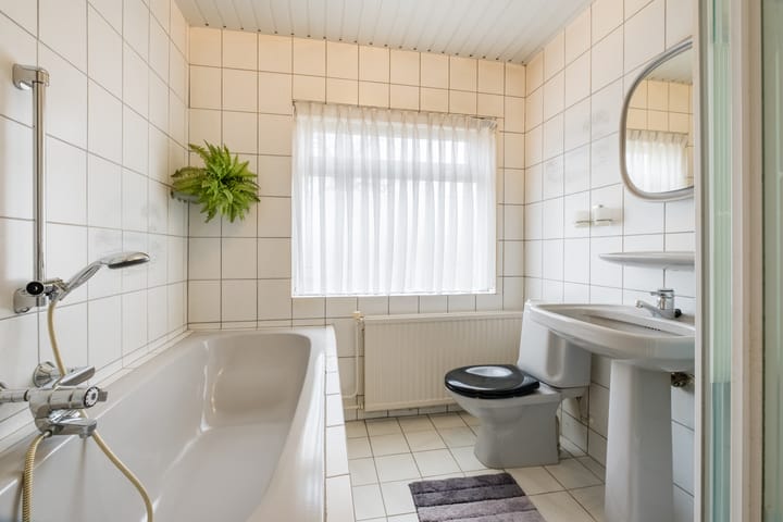 Foto 24 van Valstraat 48