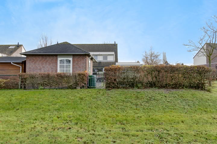 Foto 27 van Dorpsweg 99