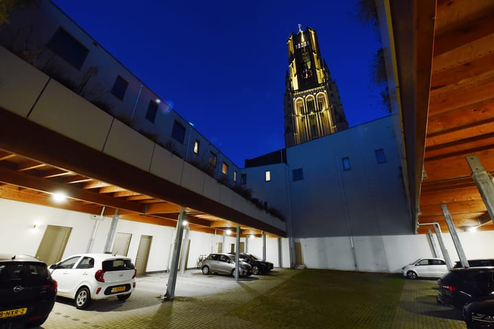 Foto 76 van Kerkplein 18