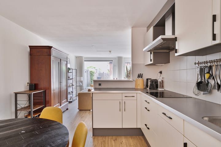 Foto 18 van Oegstgeeststraat 75