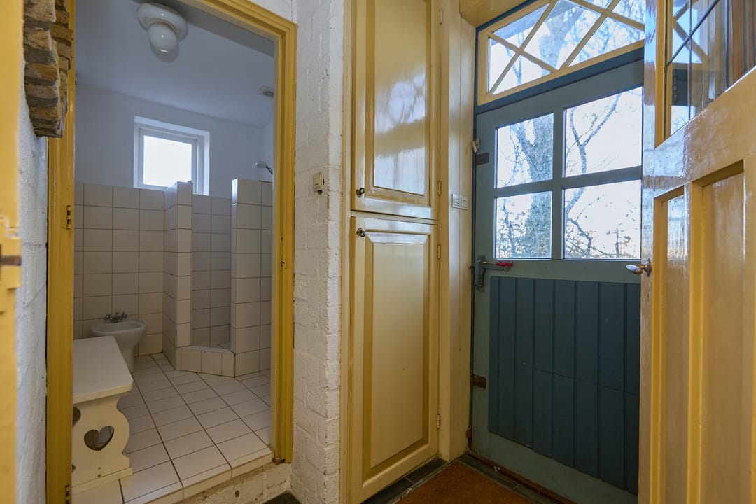 Foto 43 van Middenweg 30