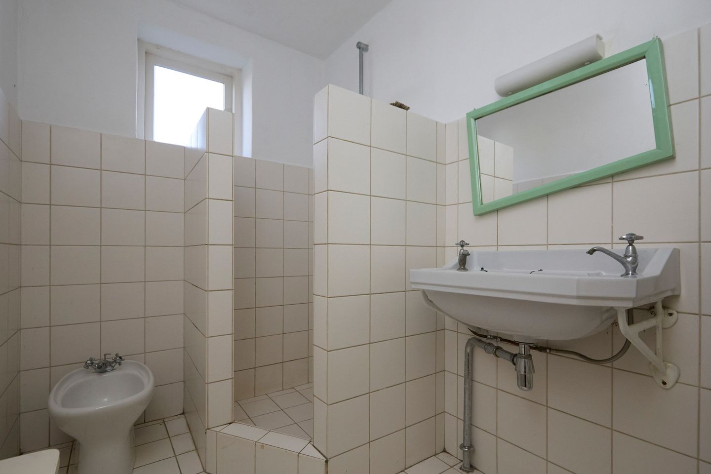 Foto 44 van Middenweg 30