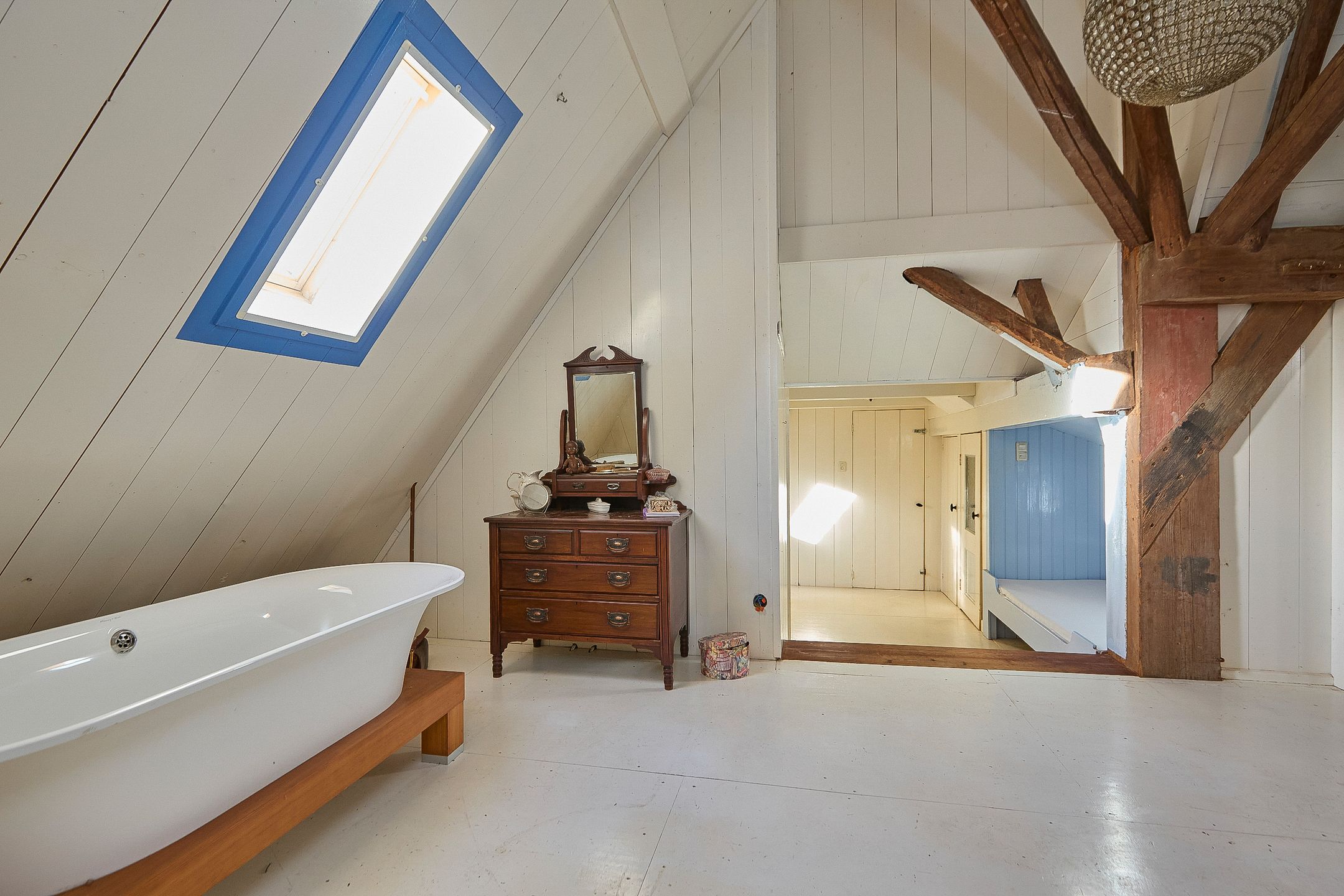 Foto 51 van Middenweg 30