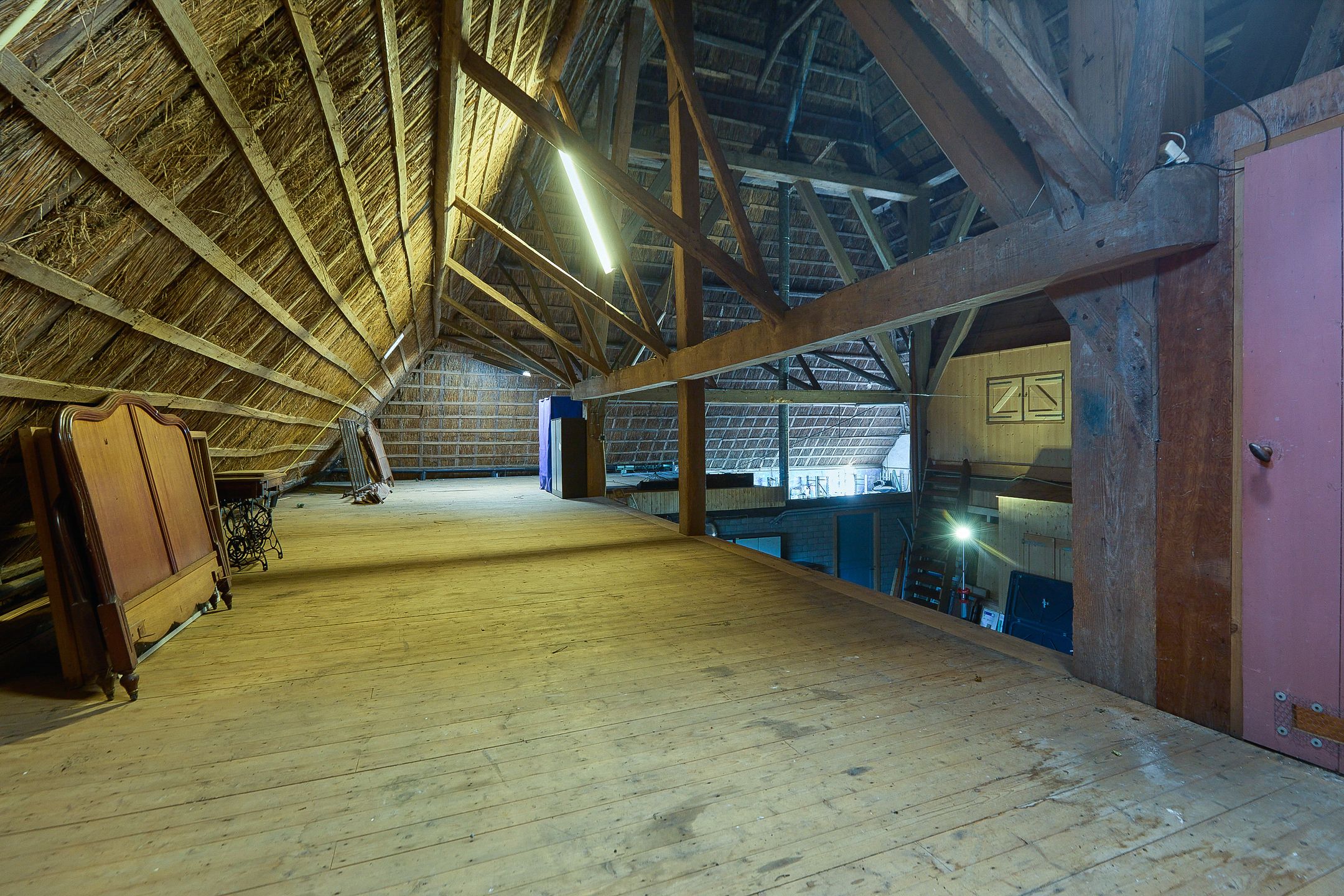 Foto 60 van Middenweg 30