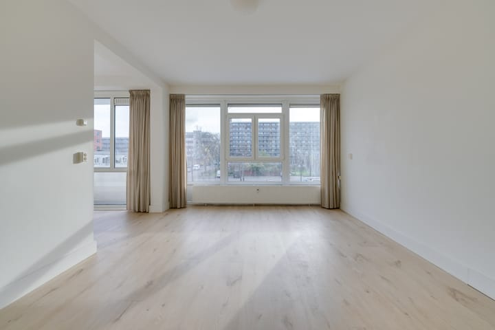 Foto 18 van Postjesweg 427