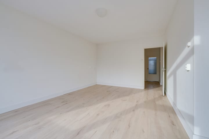 Foto 19 van Postjesweg 427