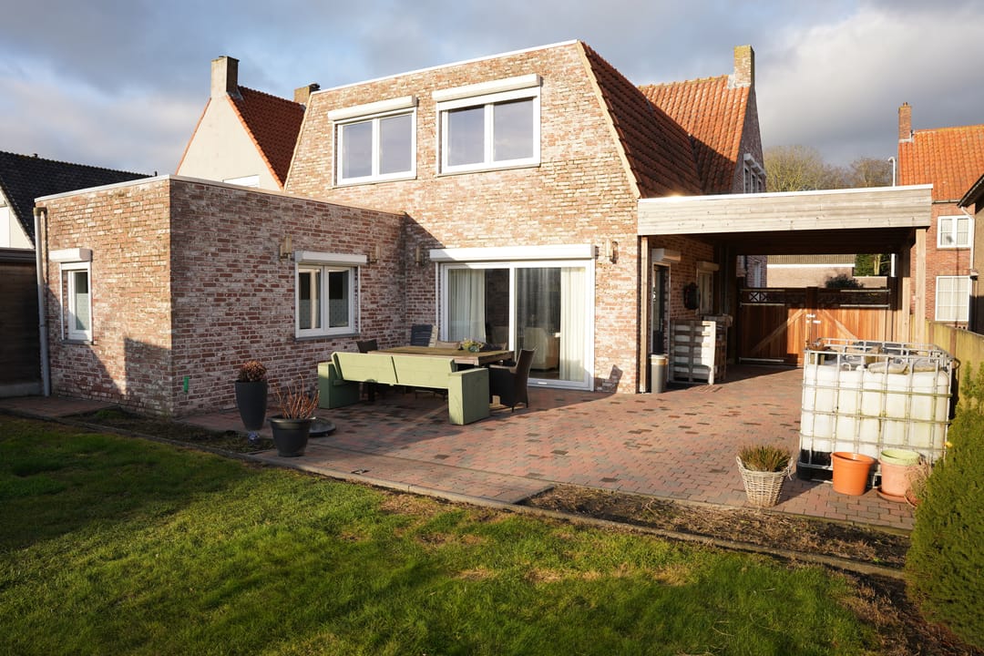 Foto 43 van Schoolstraat 6