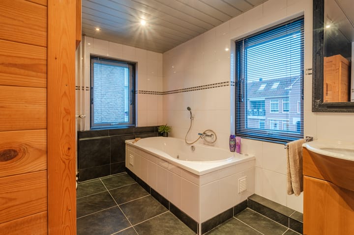 Foto 40 van Molendijk 26