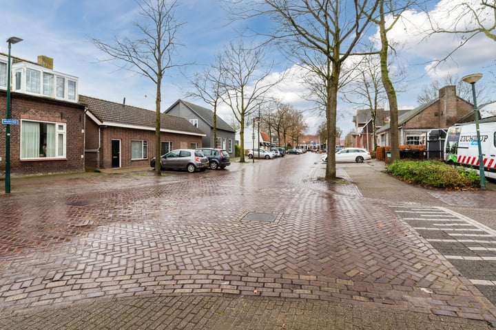 Bekijk foto 50 van Molendijk 26