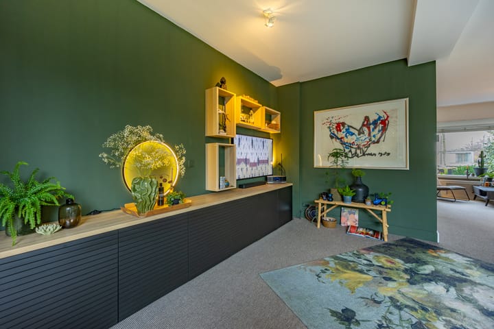 Photo 12 of Sir Winston Churchillln 899