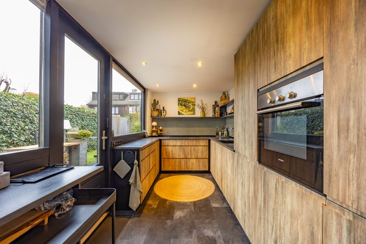 Photo 14 of Sir Winston Churchillln 899