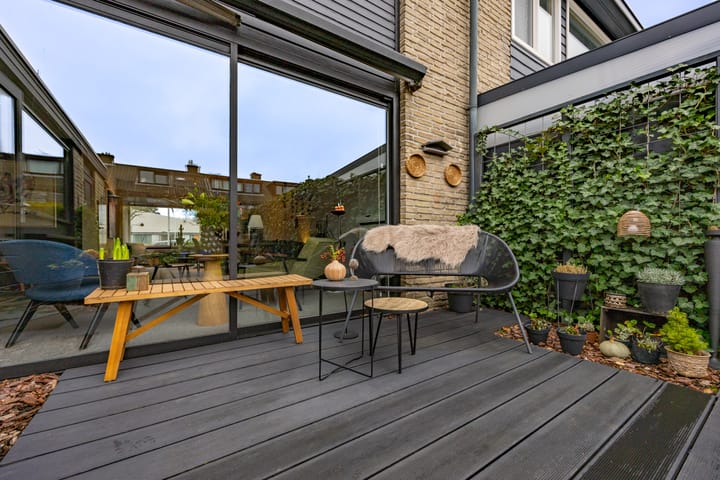 Photo 30 of Sir Winston Churchillln 899