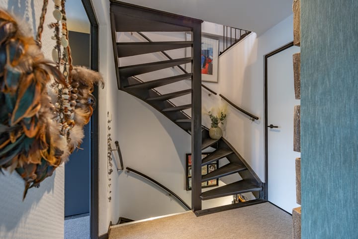 Photo 34 of Sir Winston Churchillln 899