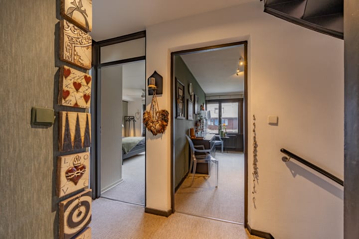 Photo 35 of Sir Winston Churchillln 899