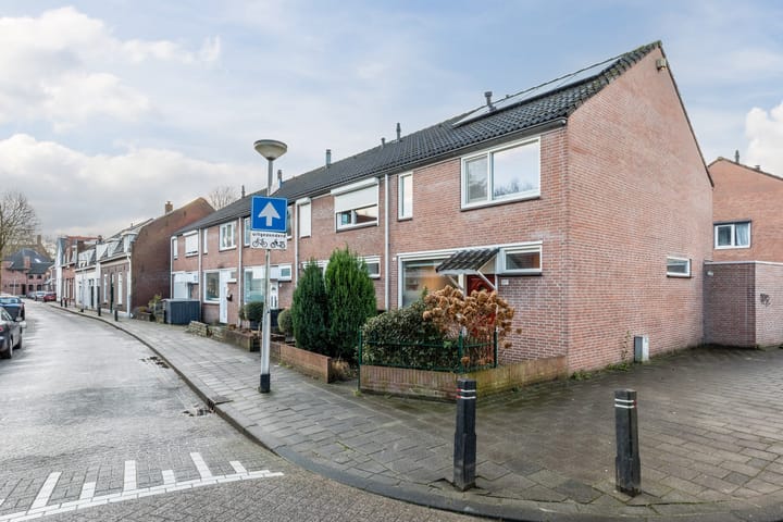 Foto 25 van Kapelstraat 83-A