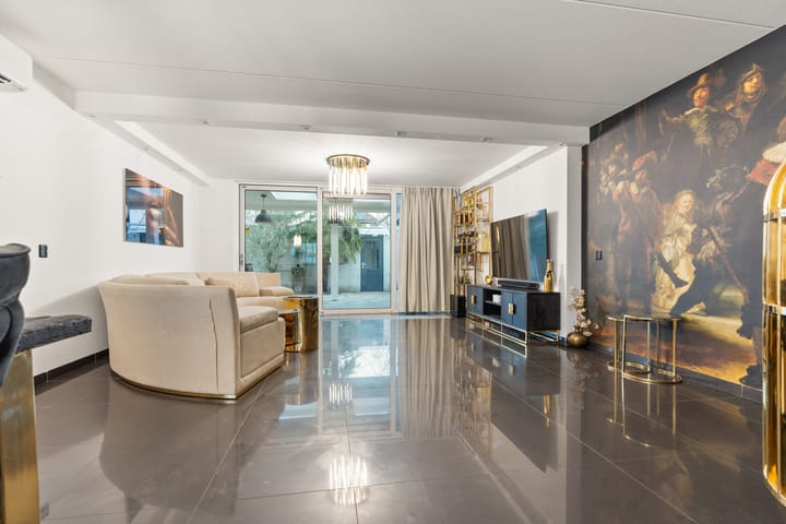 Foto 4 van Marga Klompélaan 281