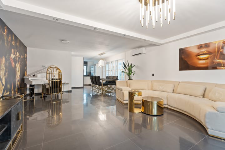 Foto 8 van Marga Klompélaan 281