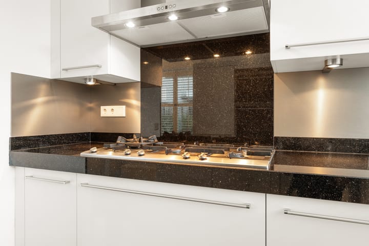 Foto 11 van Marga Klompélaan 281