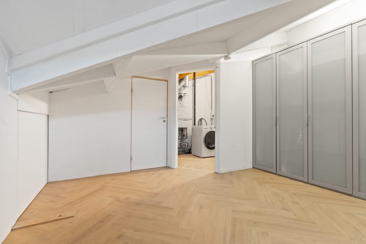 Foto 27 van Marga Klompélaan 281