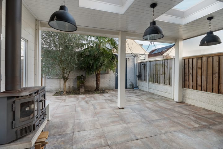 Foto 32 van Marga Klompélaan 281