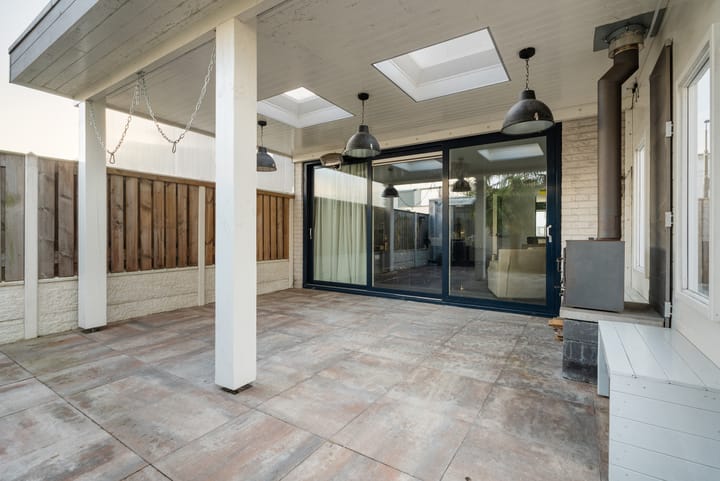 Foto 34 van Marga Klompélaan 281