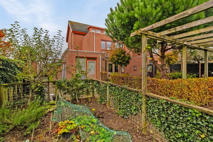 Foto 37 van Mozartlaan 25