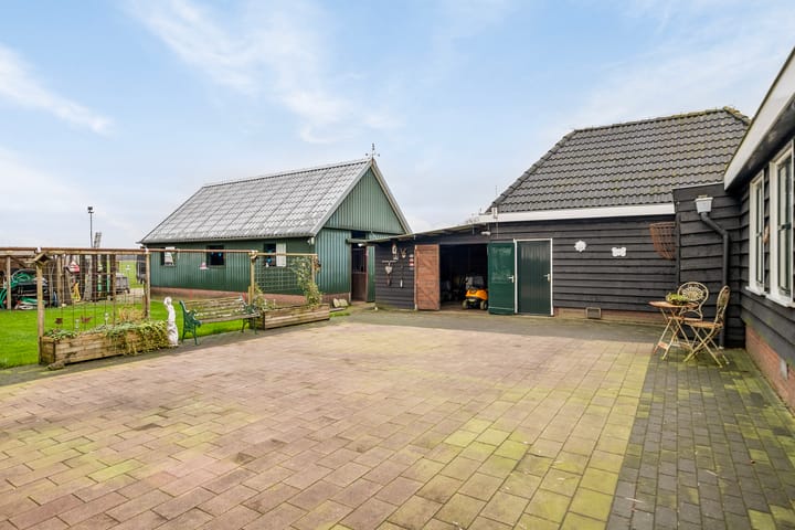 Photo 4 of Oosteinde 15