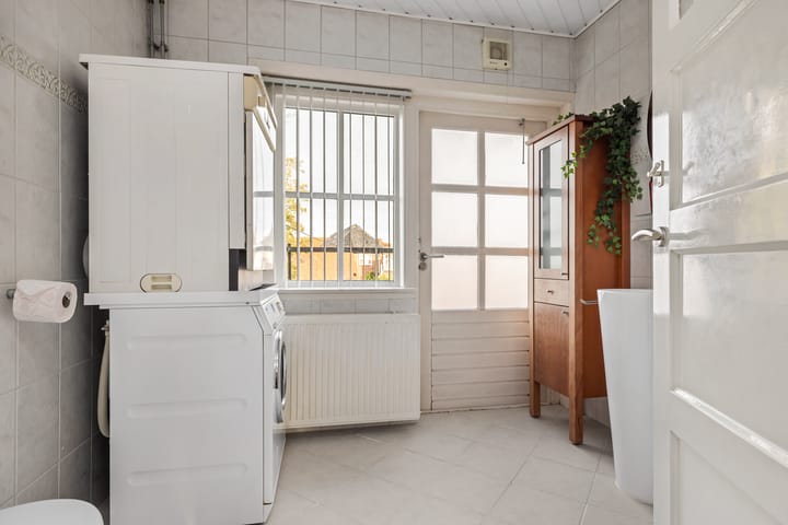 Foto 21 van de Ruyterweg 5