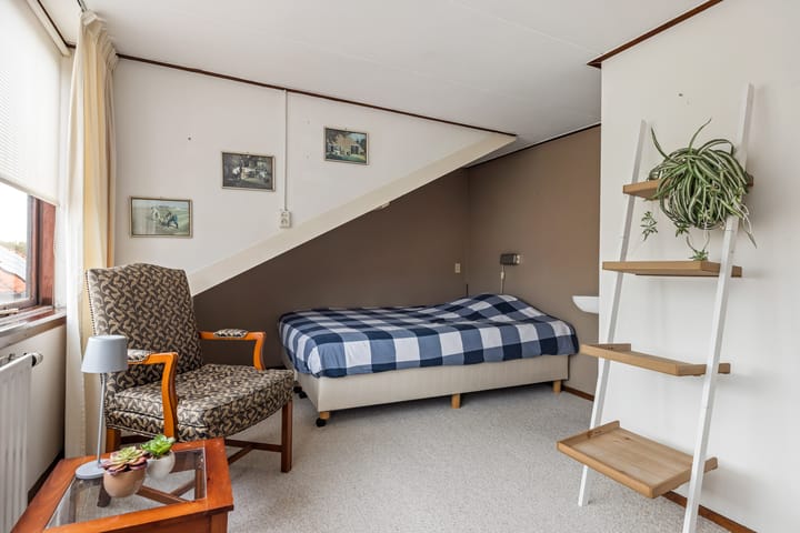 Foto 24 van de Ruyterweg 5