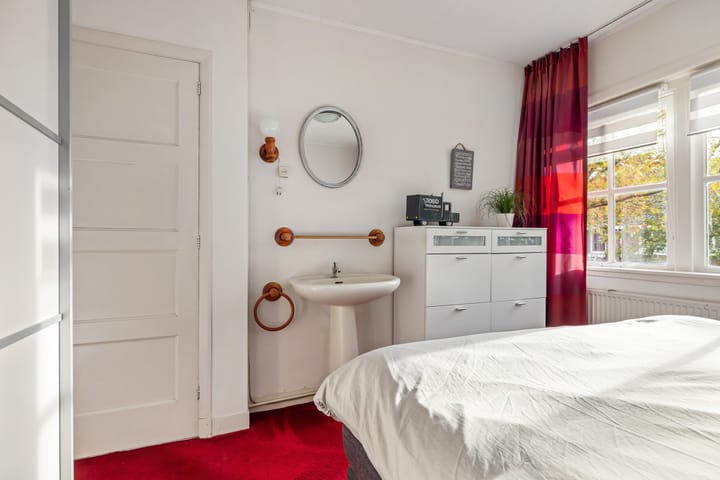 Foto 17 van de Ruyterweg 5