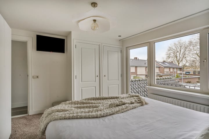 Foto 27 van Ringlaan 8