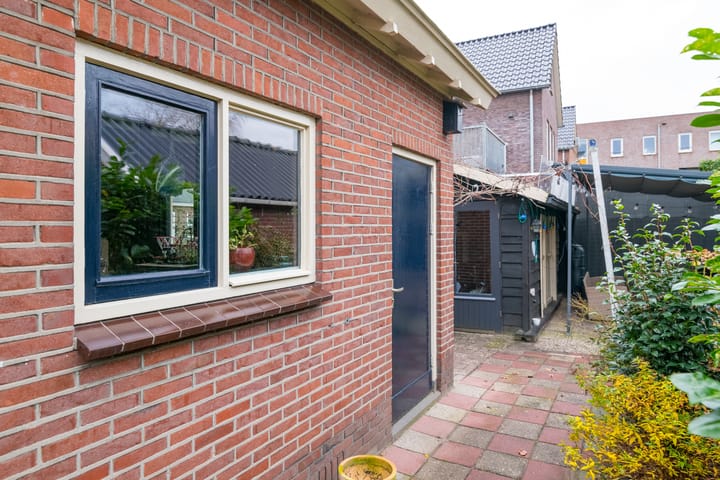 Foto 42 van Kerkstraat 4