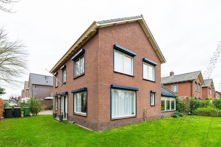 Foto 49 van Kerkstraat 4