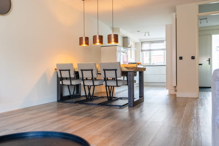 Foto 9 van Israelsstraat 2