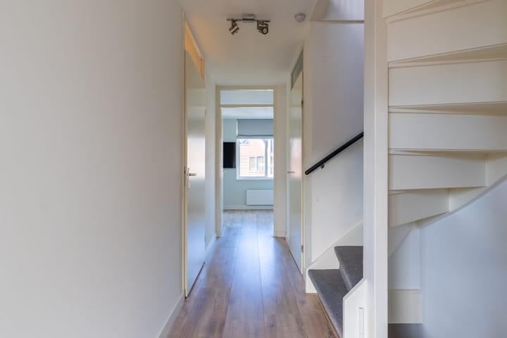 Foto 17 van Israelsstraat 2