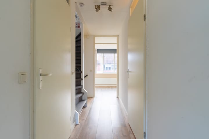 Foto 20 van Israelsstraat 2